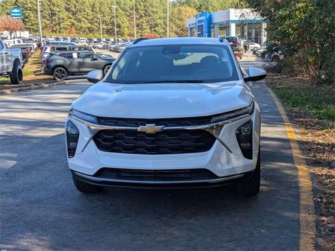 New 2026 Chevrolet Trax LT image 6
