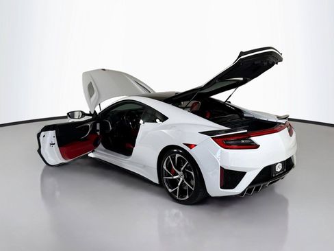 Used 2020 Acura NSX AWD/4WD image 38