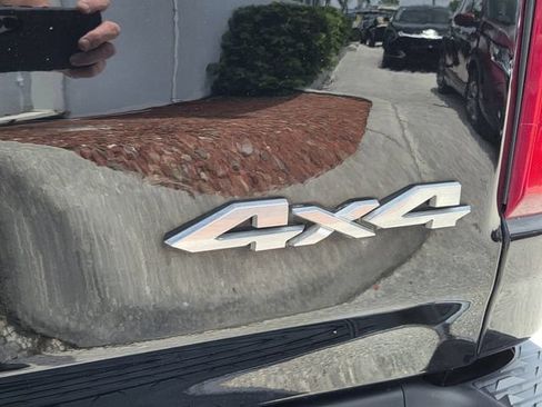 Used 2021 RAM 1500 Big Horn AWD/4WD image 13