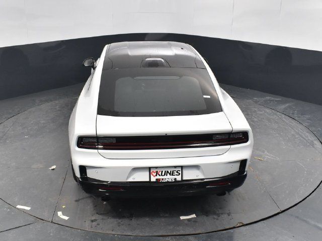 New 2026 Dodge Charger R/T w/ Driver Convenience Group AWD/4WD image 39