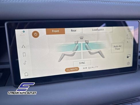 Used 2024 Land Rover Defender 110 X-Dynamic SE image 26