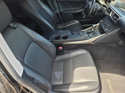 Used 2015 Lexus IS 250 w/ Navigation System Package RWD image 15