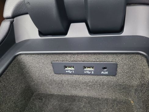 Used 2018 Audi Q7 3.0T Prestige w/ Prestige Package AWD/4WD image 36