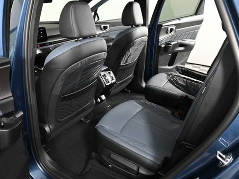 Certified 2025 Kia Sorento SX Prestige image 16