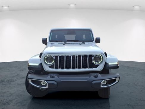New 2026 Jeep Wrangler Unlimited Sahara AWD/4WD image 4