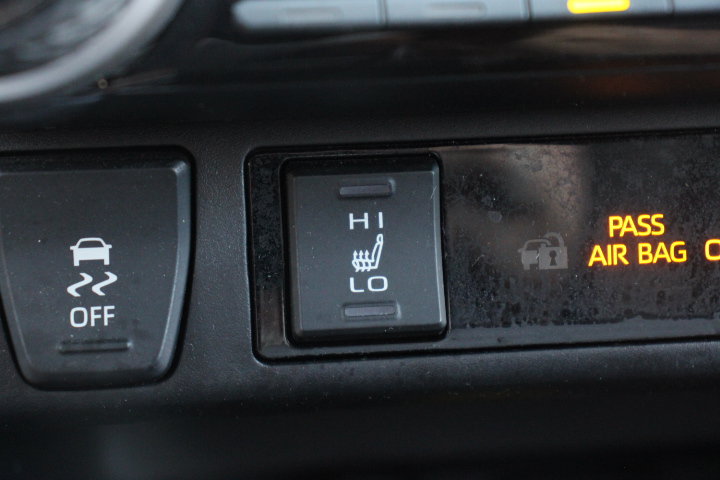 Certified 2024 Toyota RAV4 XSE AWD/4WD image 29