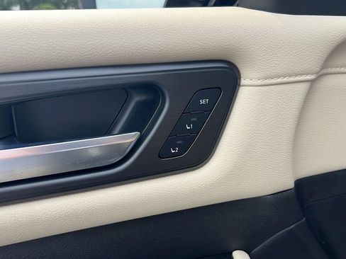 New 2025 Nissan Armada Platinum Reserve image 20