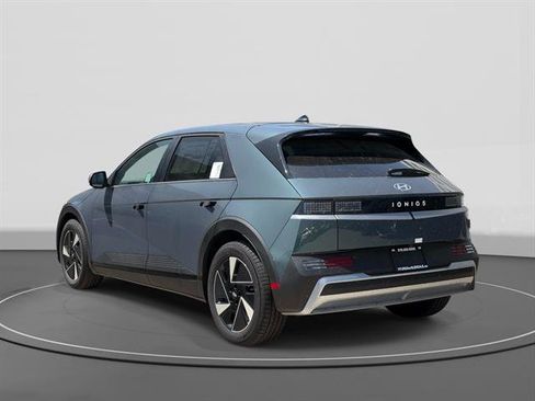 New 2026 Hyundai Ioniq 5 SE RWD image 5