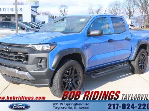 Used 2025 Chevrolet Colorado Trail Boss image 1