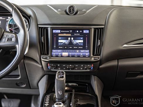 Used 2022 Maserati Levante GT image 41