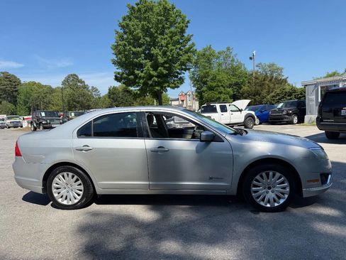 Used 2010 Ford Fusion Hybrid FWD image 5