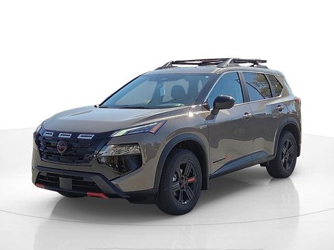 New 2026 Nissan Rogue SV image 2