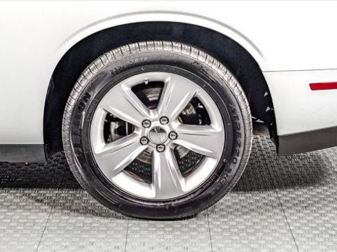 Used 2023 Dodge Challenger SXT RWD image 24