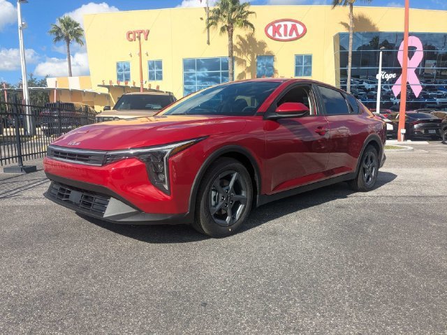 New 2027 Kia K4 FWD image 2