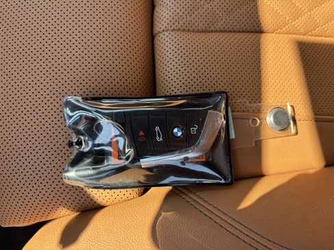 Certified 2023 BMW 540i RWD image 38