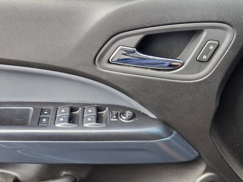 Used 2020 Chevrolet Colorado Z71 RWD image 11