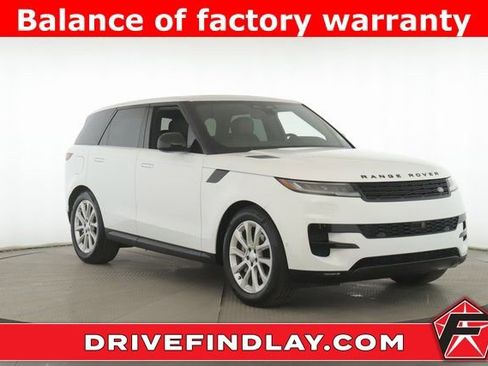 Used 2025 Land Rover Range Rover Sport SE image 1