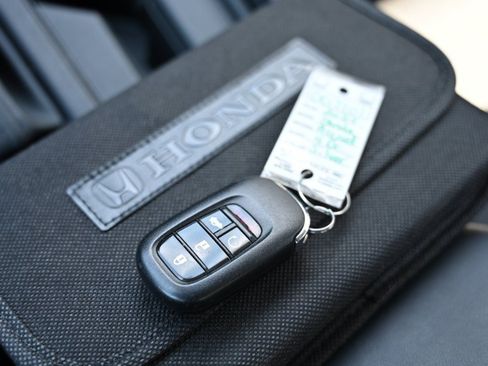Used 2024 Honda Accord EX image 29