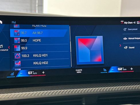 Used 2023 BMW XM AWD/4WD image 21