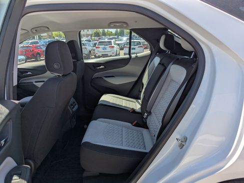 Certified 2022 Chevrolet Equinox LS w/ LPO, Floor Liner Package AWD/4WD image 29