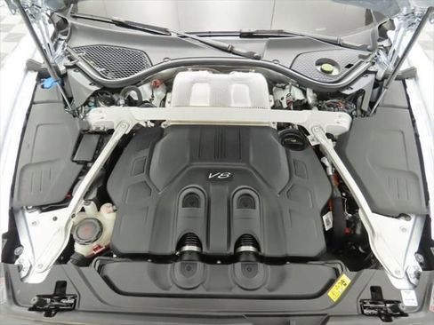 New 2025 Bentley Flying Spur Plug-In Hybrid image 29