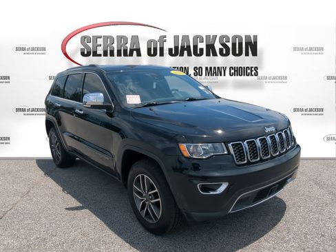Used 2020 Jeep Grand Cherokee Limited AWD/4WD image 2