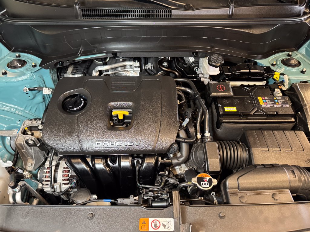 Used 2025 Kia Seltos S AWD/4WD image 22