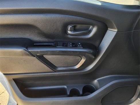 Used 2021 Nissan Titan S w/ S Utility Package image 14