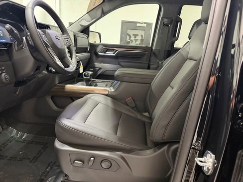 New 2026 Chevrolet Silverado 1500 LT Trail Boss w/ Safety Package AWD/4WD image 29