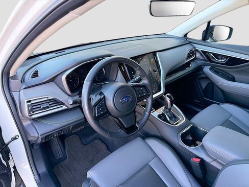 Certified 2025 Subaru Outback Onyx Edition image 25