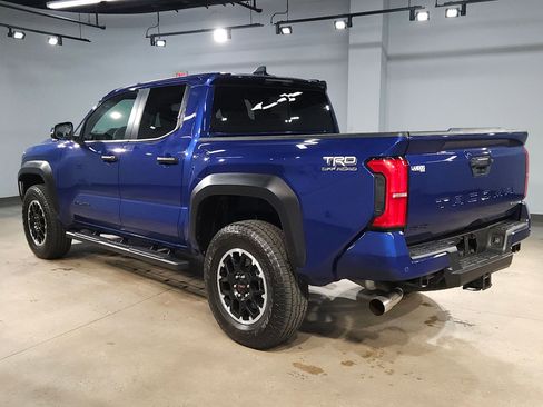 Certified 2025 Toyota Tacoma TRD Off-Road w/ TRD Off Road Upgrade Package image 5