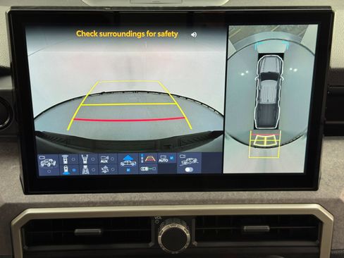 Used 2025 Toyota Tacoma 4x4 Double Cab Hybrid w/ Tow Tech Package image 28