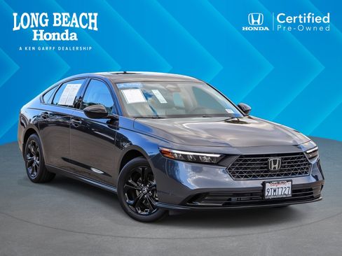 Certified 2025 Honda Accord SE image 1