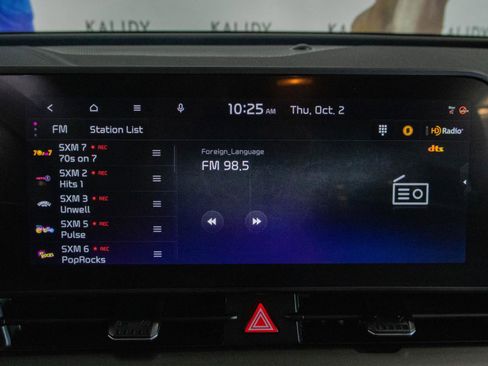 New 2025 Kia Sportage EX image 9