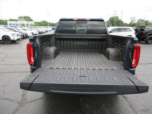 Certified 2020 GMC Sierra 1500 AT4 w/ AT4 Premium Package AWD/4WD image 7