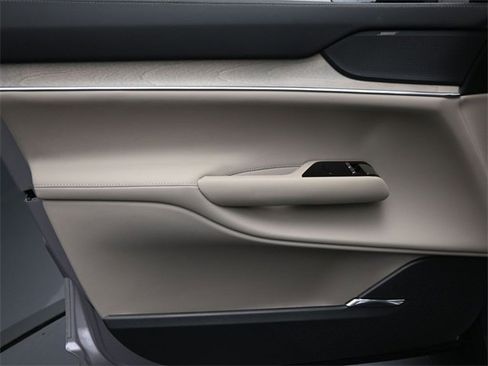 New 2026 Volvo EX90 Plus image 18