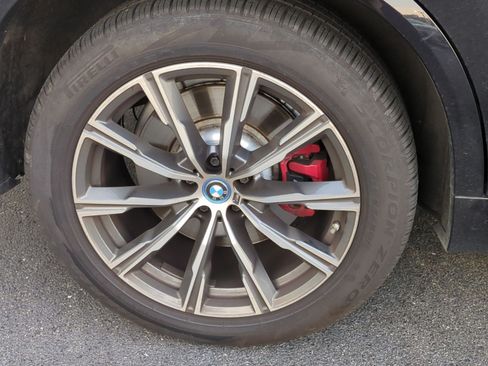 Used 2022 BMW X5 xDrive45e w/ M Sport Package AWD/4WD image 13