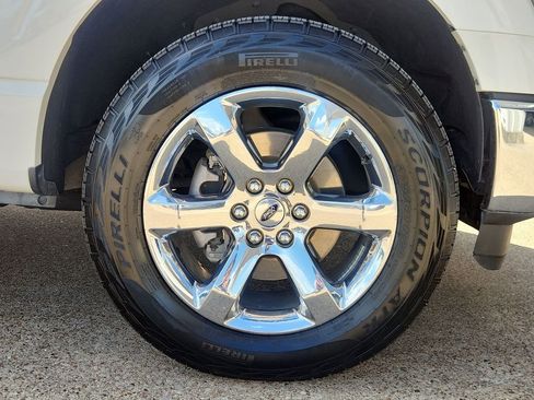 Used 2022 Ford F150 Lariat w/ Equipment Group 502A High AWD/4WD image 2