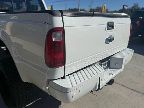 Used 2008 Ford F250 Lariat image 9