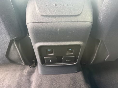 Used 2023 Ford Bronco Raptor AWD/4WD image 33