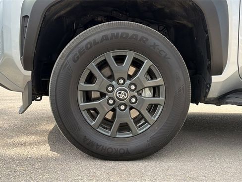 Used 2025 Toyota 4Runner SR5 image 12