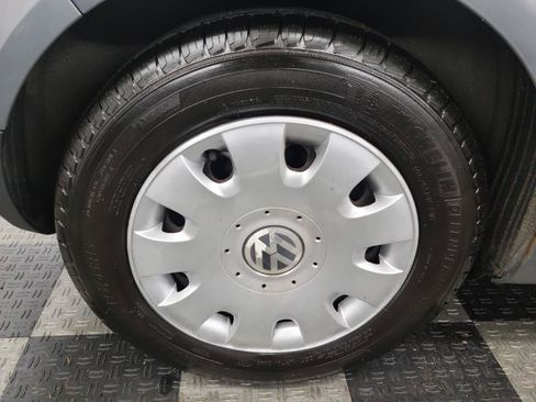 Used 2008 Volkswagen Rabbit S FWD image 25