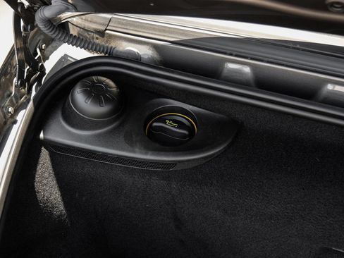Used 2019 Porsche 718 Boxster RWD image 57