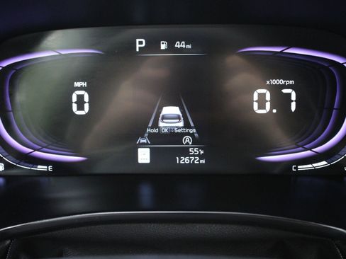 Used 2025 Kia Soul LX FWD image 31