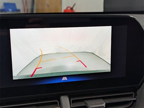 New 2026 Chevrolet Trax LT w/ Driver Confidence Package image 21