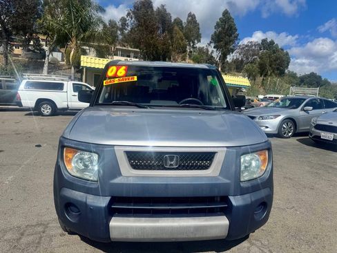 Used 2006 Honda Element EX image 2