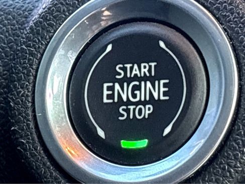 Used 2021 Chevrolet TrailBlazer ACTIV w/ Convenience Package image 7