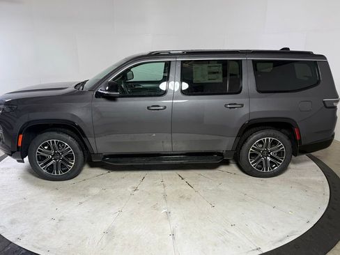 New 2026 Jeep Grand Wagoneer 4WD image 4