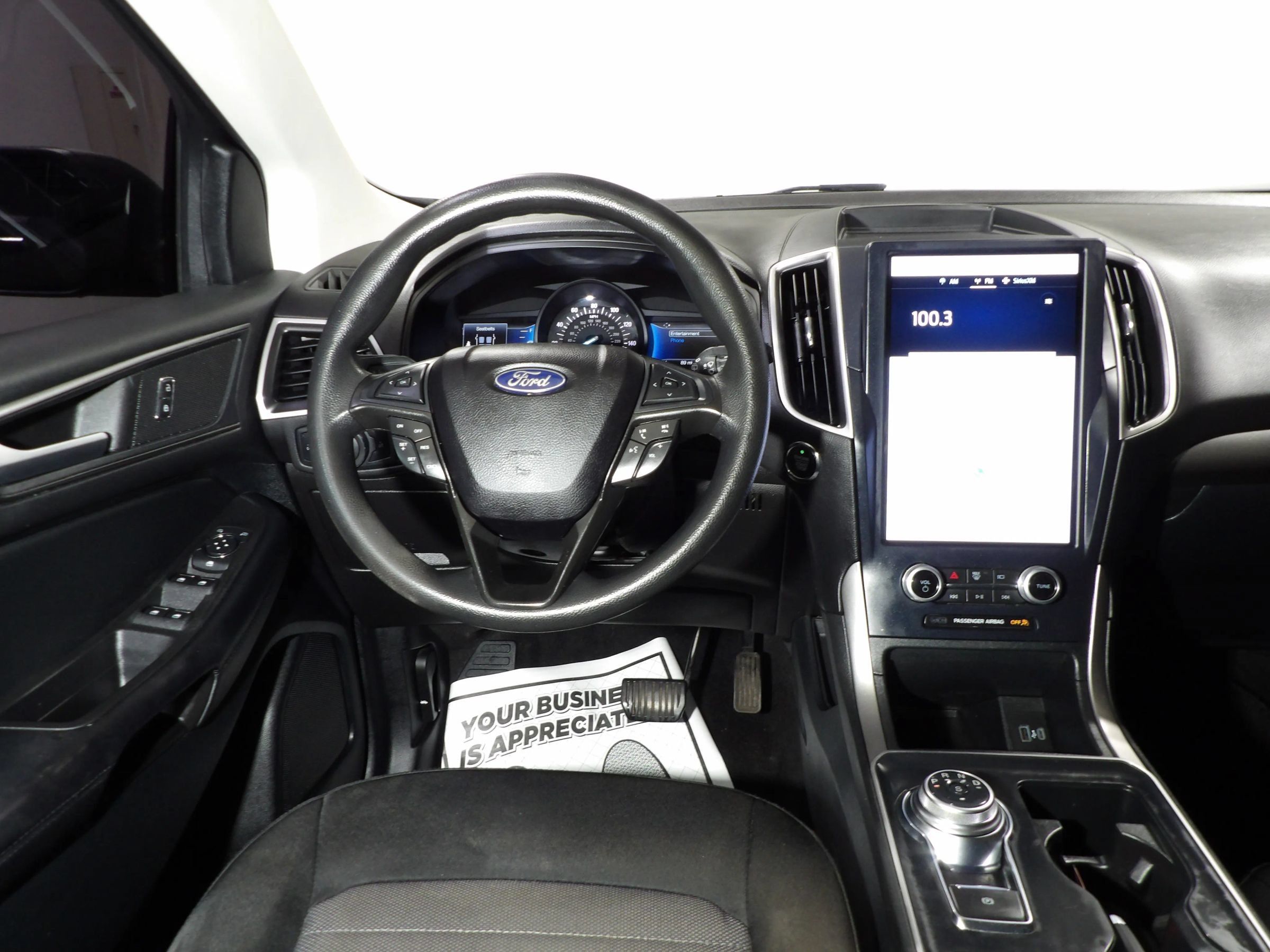 Used 2022 Ford Edge SE AWD/4WD image 11