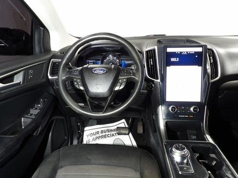 Used 2022 Ford Edge SE AWD/4WD image 11